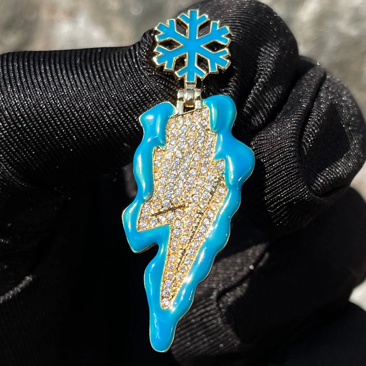 Bubble Letter Snow Fire Lightning Pendant for Men Dripping Oil Prong Setting Necklace Hip Hop Jewelry