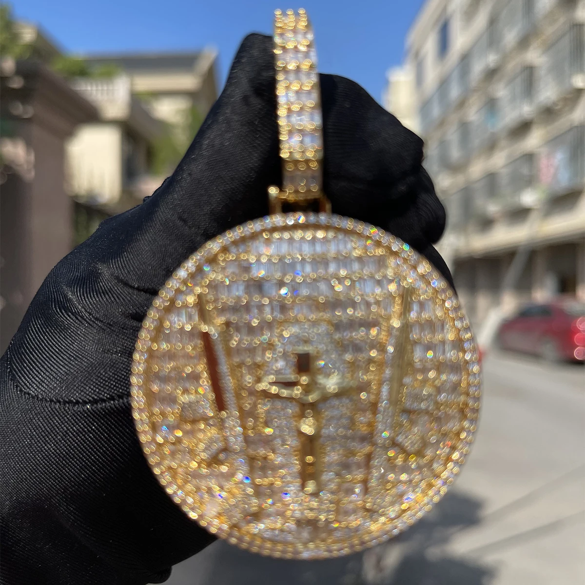 Bubble Letter Solid Back Necklace Iced Out Pendant Gun Jesus Big Circle Charms Real Gold Plated Hip Hop Jewelry 2022 Trend